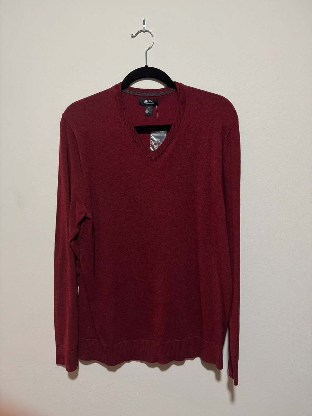 Alfani Mens Regular Fit V-Neck Sweater Red Velvet Htr Medium